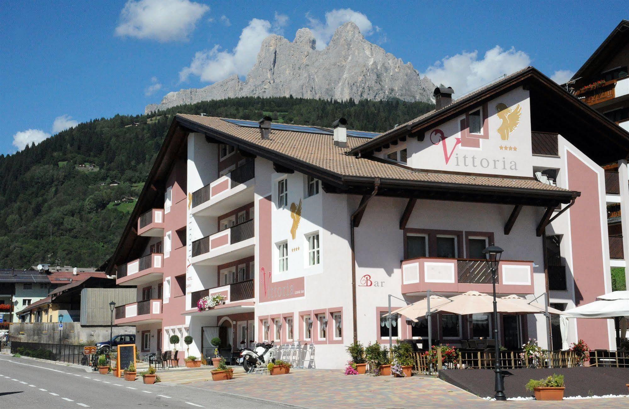 Hotel Garni Vittoria فيرا دي بريميرو المظهر الخارجي الصورة